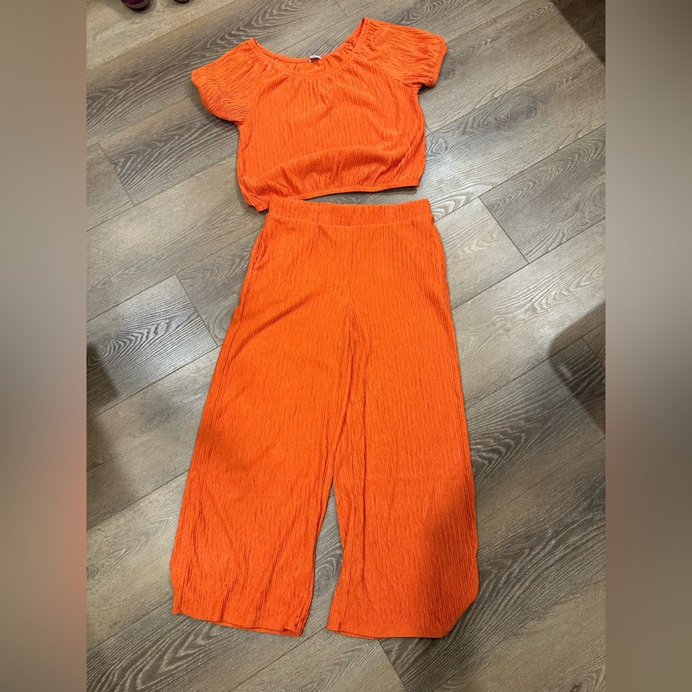 Women's Vibrant Orange Set